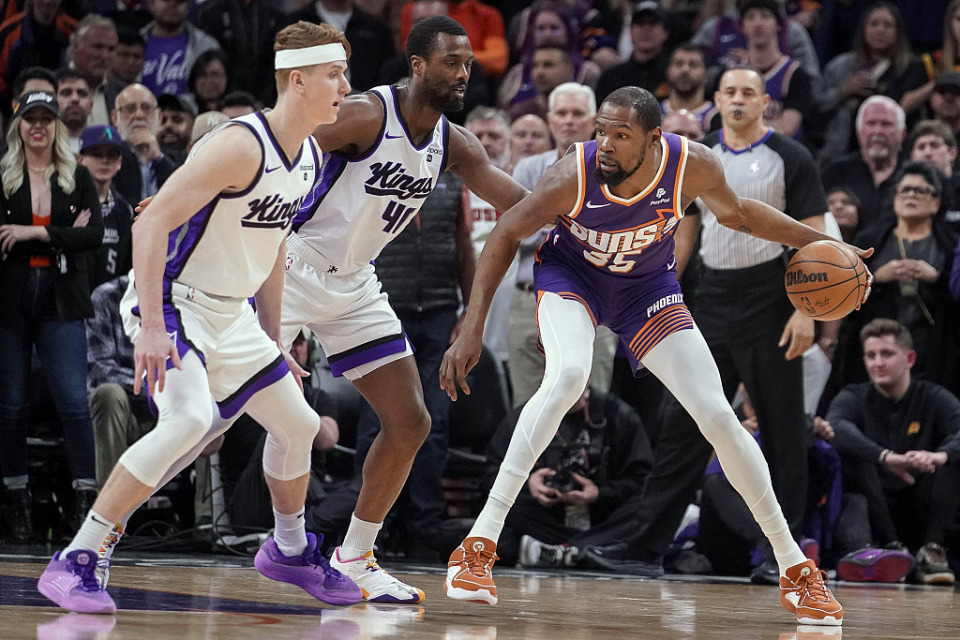 风云突变萨克拉门托国王冲刺阶段手感冰凉,CBA常规赛版图或变,底气十足,更衣室氛围转暖的简单介绍 风云突变萨克拉门托国王冲刺阶段手感冰凉,CBA常规赛版图或变,底气十足,更衣室氛围转暖的简单介绍